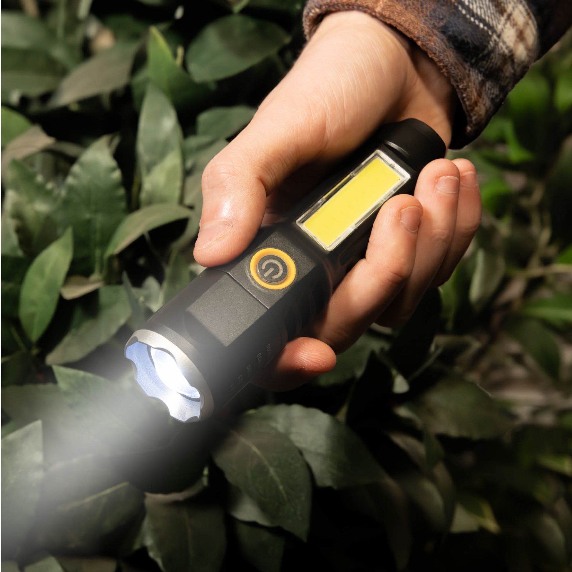 Black Rechargeable Torch 